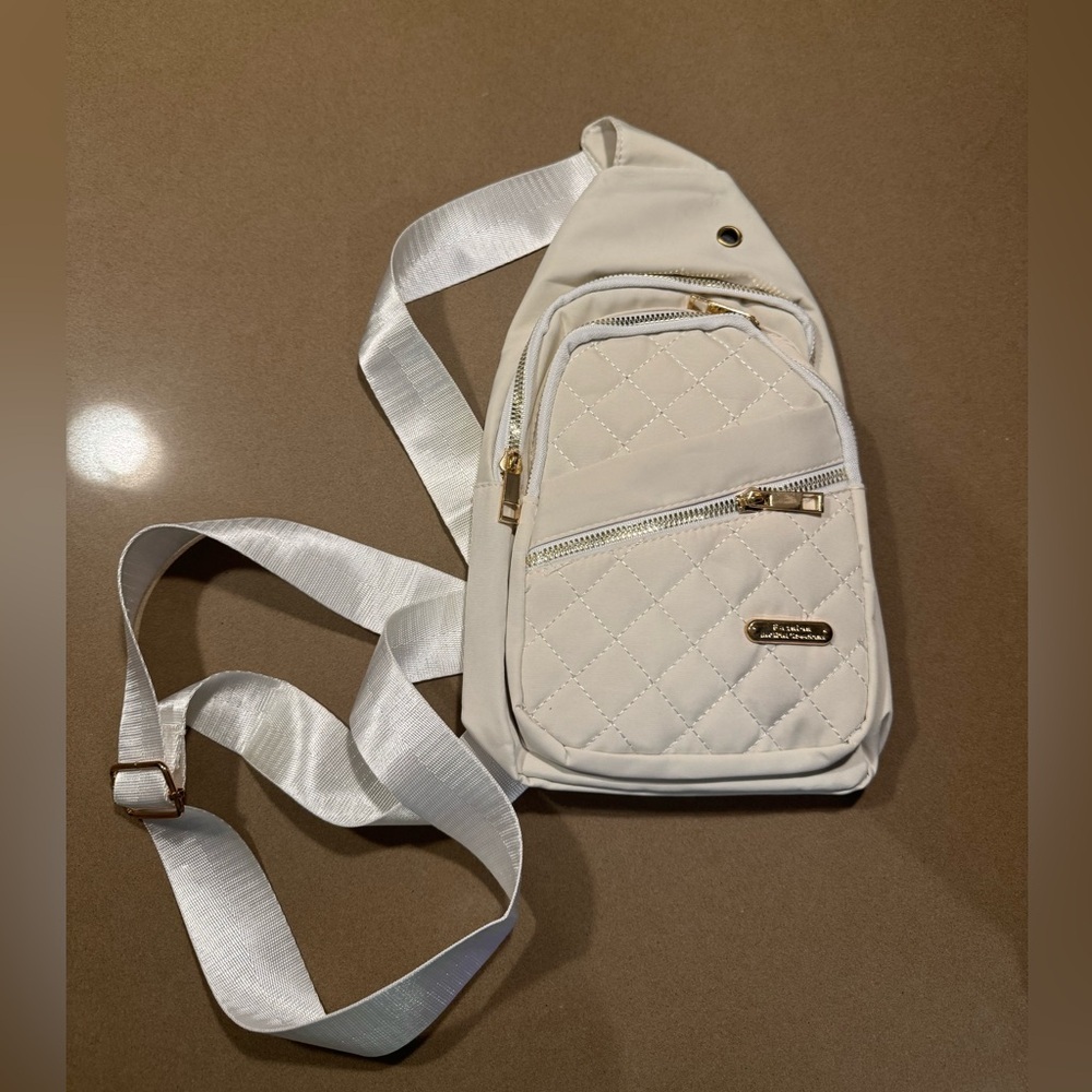 Amazon cross body bag